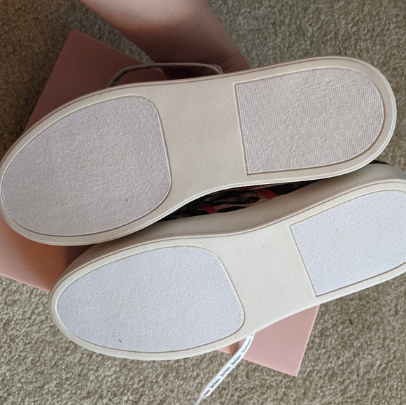 Animal print sneakers size 10 NIB - Picture 4 of 8